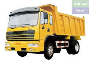 Véhicule porteur muni d'une caisse prévu pour le transport de marchandises en vrac (gravas ou de céréales). Ses avantages : rapidité de chargement ou de déchargement (basculement latéral ou vers l’arrière par vérin). Bi benne – tri benne Camion_benne.jpg